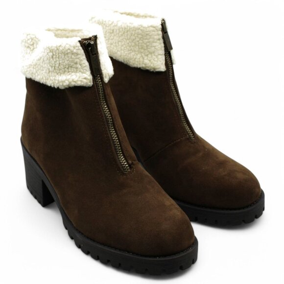 Bella Vita Womens Cable Lug Boot Ankle - Picture 1 of 8